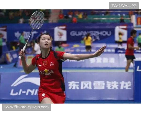东京奥运会羽毛球赛场，李雪芮摘得女子单打金牌