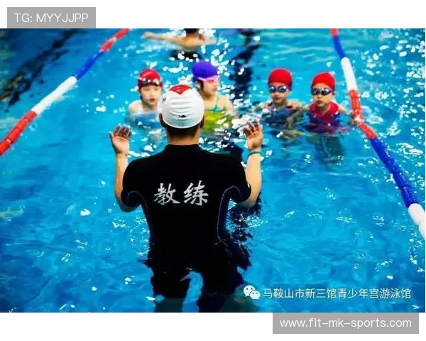 游泳馆完善青少年课程安全责任与急救预案体系,青少年游泳能培训所存在的问题